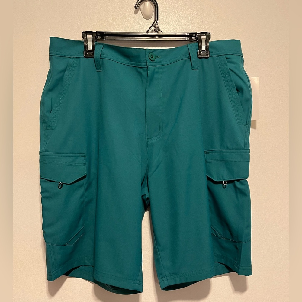 NWT Men Bermuda Short sz 36 Emerald Green